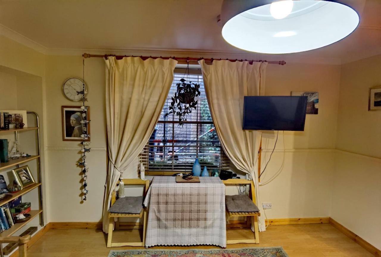 אורקני Studio In The Heart Of Kirkwall Or00239F מראה חיצוני תמונה